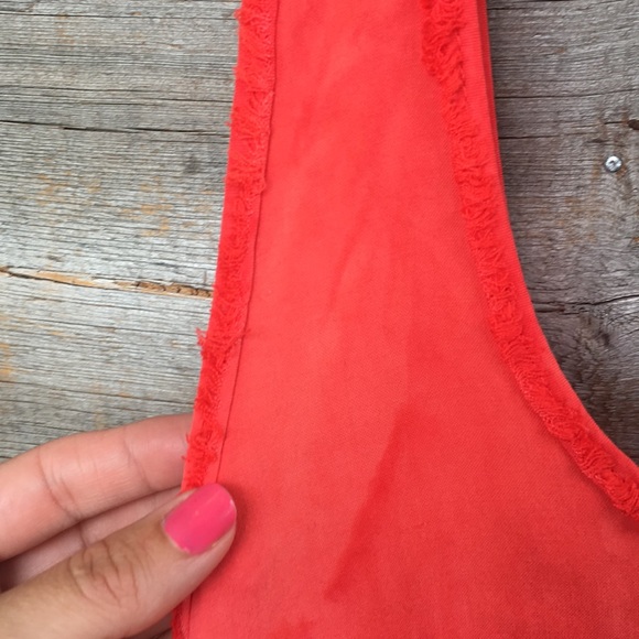 Others Follow Tank - Picture 7 of 7